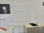 Portable Single-Sided Rotational Magnetic White Board 150cm X 120cm (5ft x 4ft) - Image 6