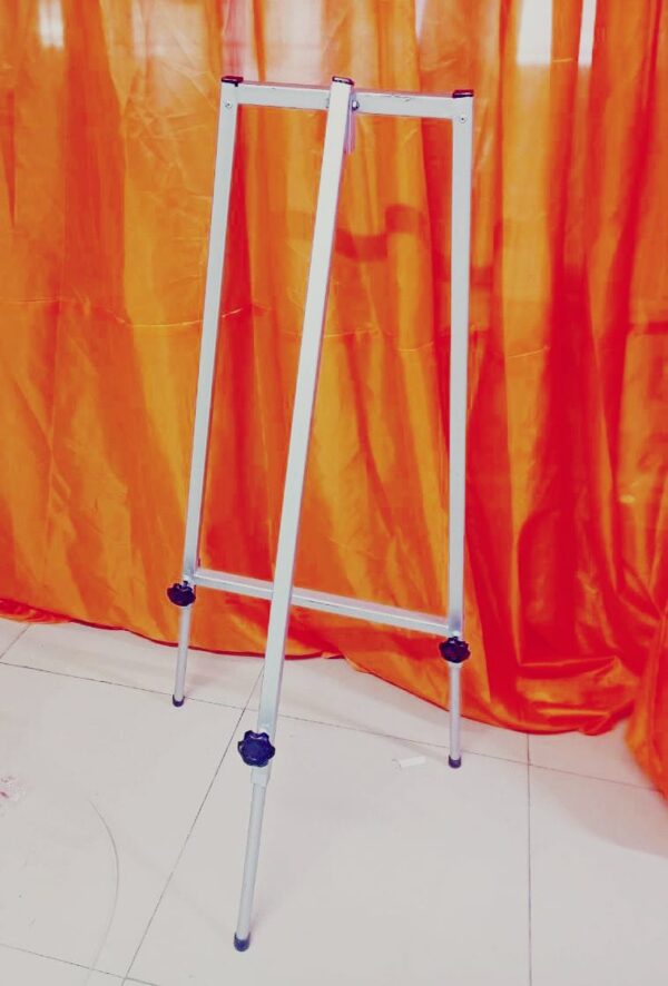 Heavy Duty Tripod Stand - Image 2