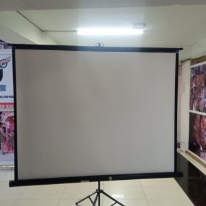 Tripod Projection Screen 240cm x 240cm (96Inch x 96Inch)