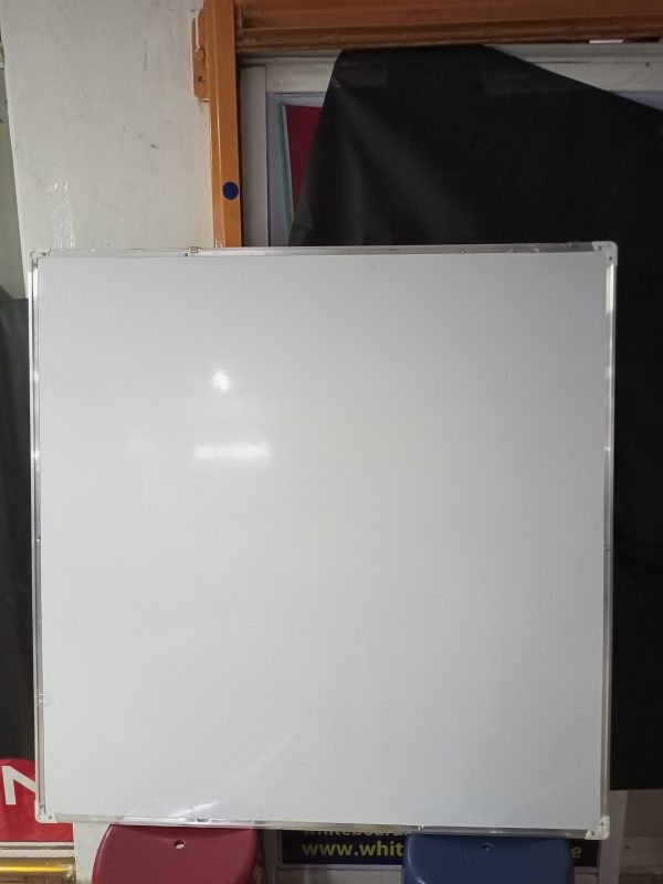 Magnetic  White Board 120cm x 120cm (4ft x 4ft) - Image 5