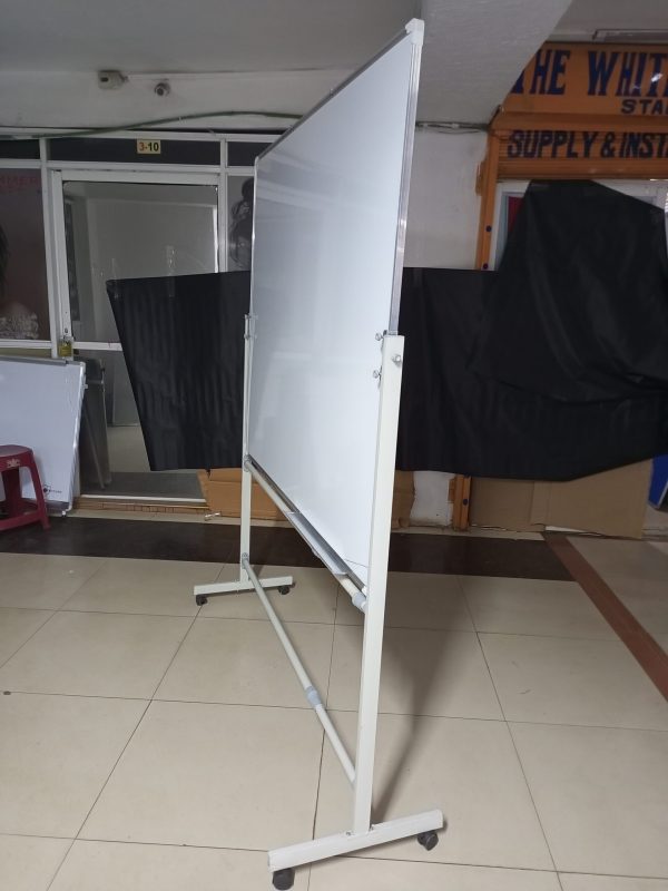 Portable Magnetic White Board 150cm x 120cm (5ft x 4ft) - Image 2