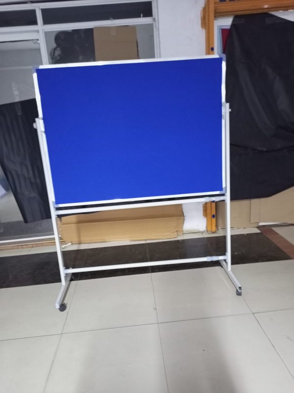 Free Standing  Notice Board 120cm x 90cm (4ft x 3ft) - Image 1