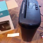 Paper Shredder 8 Sheets Strip Cut