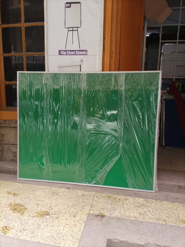 Heavy Duty Notice Board 120cm x 90cm (4ft x 3ft) - Image 2