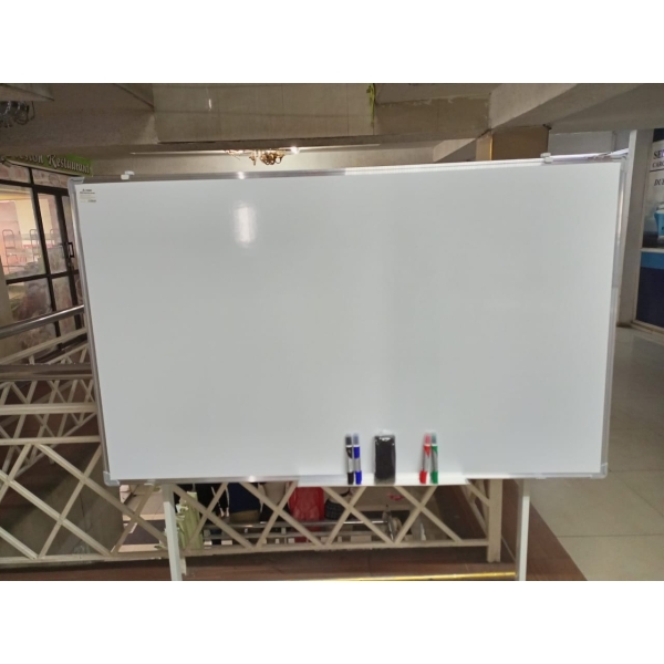 Portable Single-sided White Board 180cm x 120cm (6ft x 4ft) - Image 2