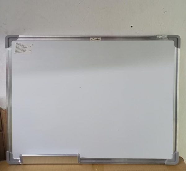 Magnetic White Boards 60cm x 45cm (2ft x 1.5ft) - Image 13