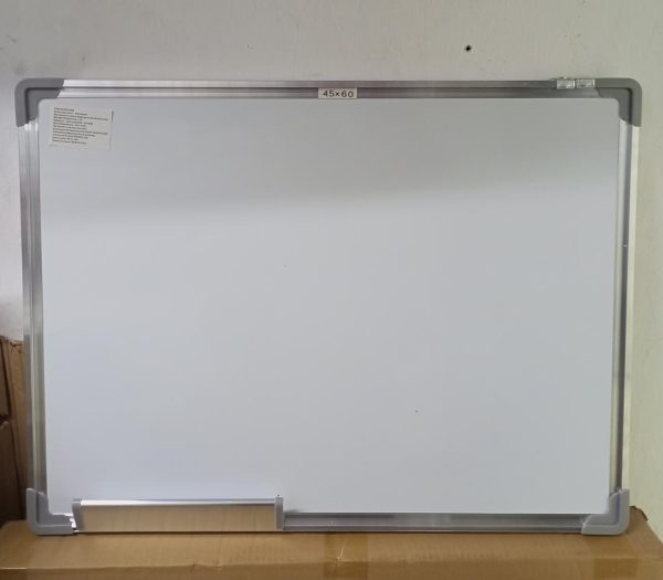 Magnetic White Boards 60cm x 45cm (2ft x 1.5ft) - Image 10
