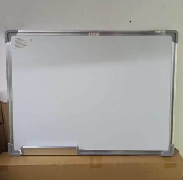 Magnetic White Boards 60cm x 45cm (2ft x 1.5ft) - Image 6