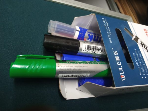 Free Ink Erasable White Board Markers (Blue / Black / Red / Green) - Image 24