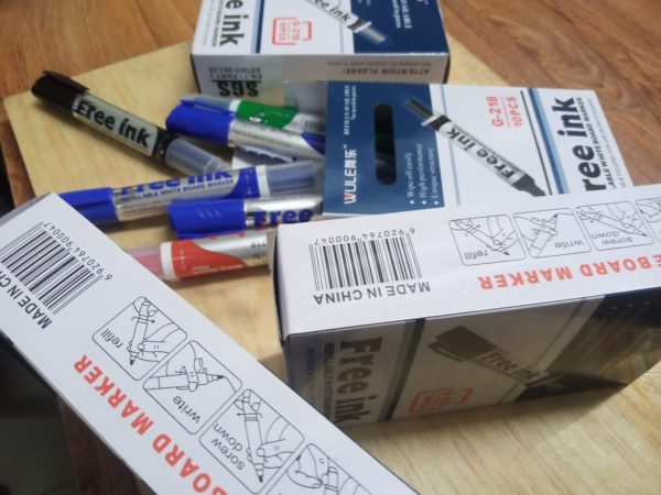 Free Ink Erasable White Board Markers (Blue / Black / Red / Green) - Image 13
