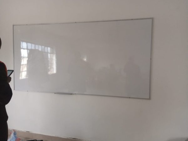 Heavy Duty White Board 240cm x 120cm (8ft x 4ft) + duster holder - Image 2