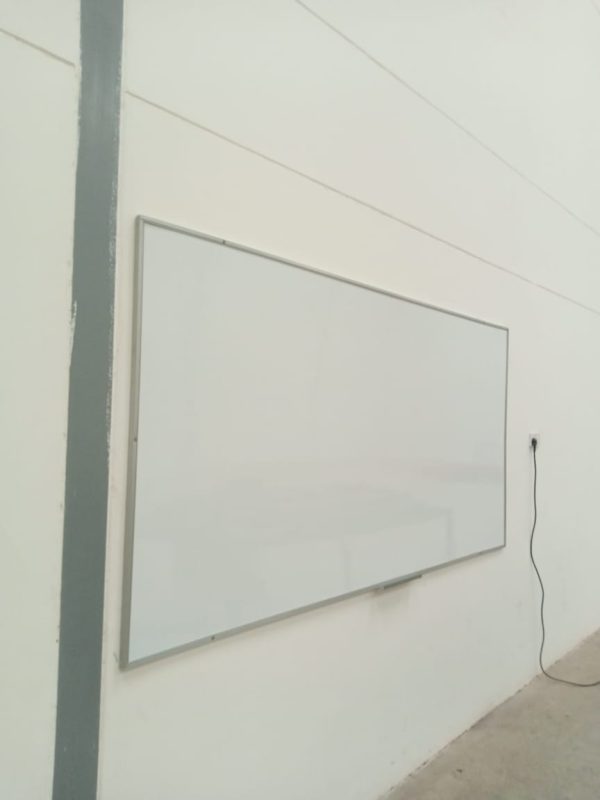 Heavy Duty White Board 240cm x 120cm (8ft x 4ft) + duster holder - Image 4