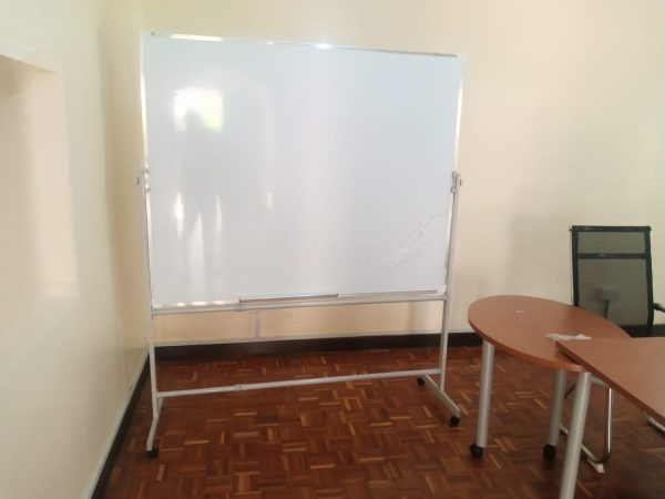 Portable Single-sided White Board 150cm x 120cm (5ft x 4ft) - Image 10