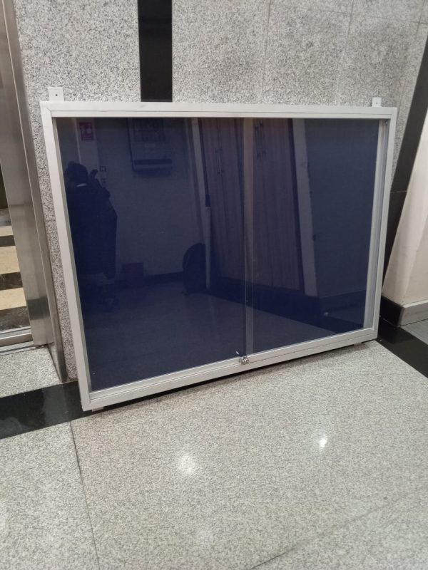 Sliding Glass Notice Boards 150cm x 120cm (5ft x 4ft) - Image 10