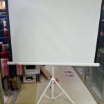 Tripod Projection Screen 180cm x 180 cm