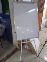 Imported Flipchart Stand 90cm x 60cm - Image 3