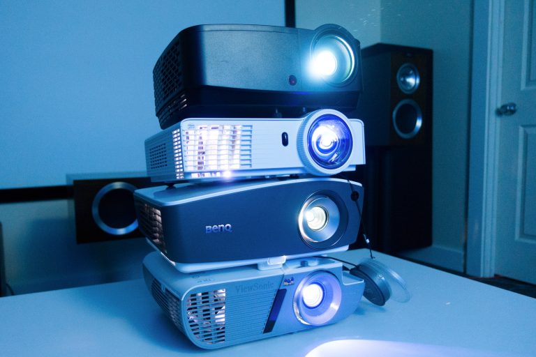 01 Best Projectors 1600